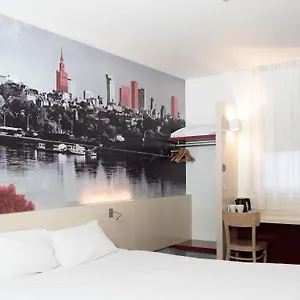 bb-hotel-warszawa-okecie.warsawhotelspoland.com/